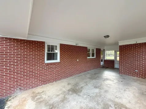 47 Gish Lane Staunton VA 24401