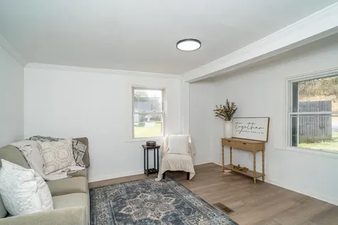 537 Straith Street Staunton VA 24401