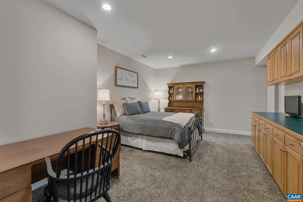 4175 Redwood Lane Earlysville VA 22936