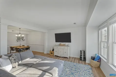 3278 Gateway Circle Charlottesville VA 22911