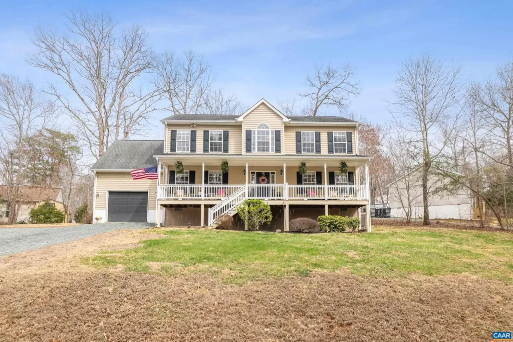 17 Hopi Way Palmyra VA 22963