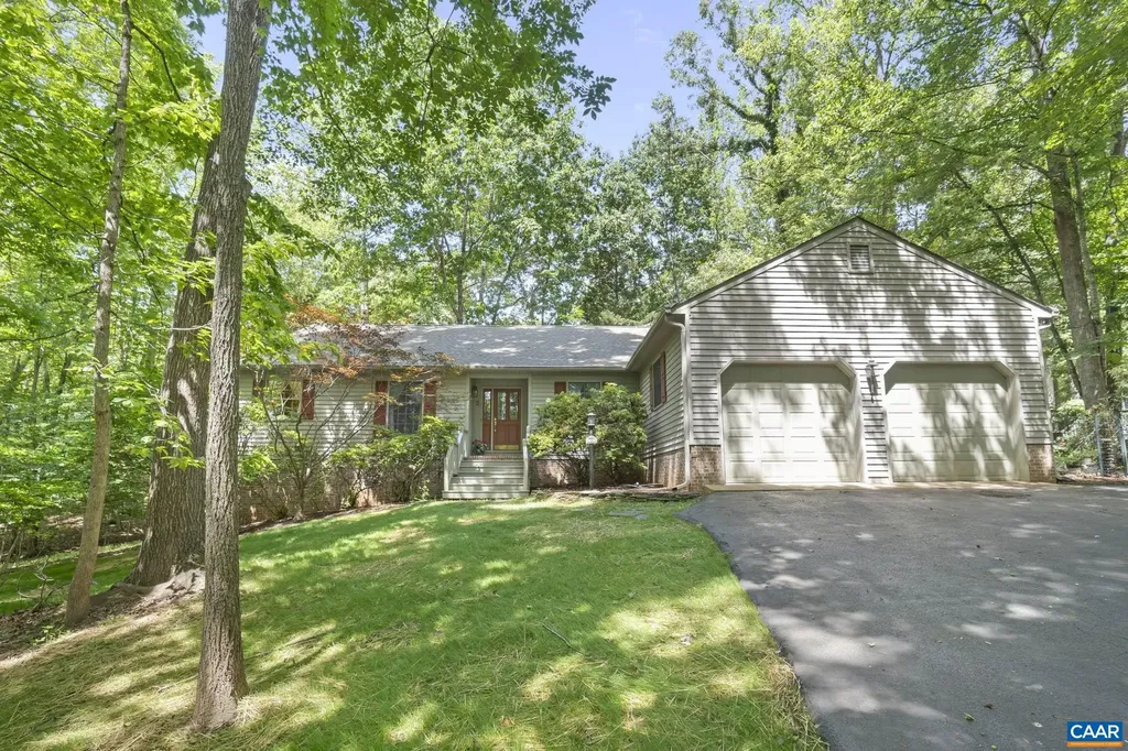 2 Whippoorwill Lane Palmyra VA 22963