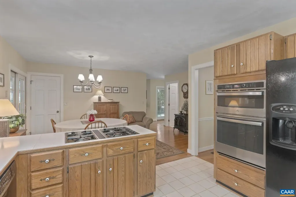 2 Whippoorwill Lane Palmyra VA 22963