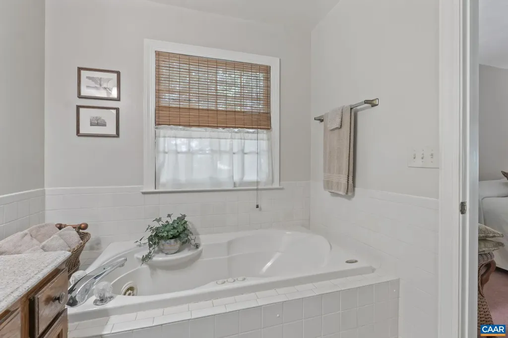 2 Whippoorwill Lane Palmyra VA 22963