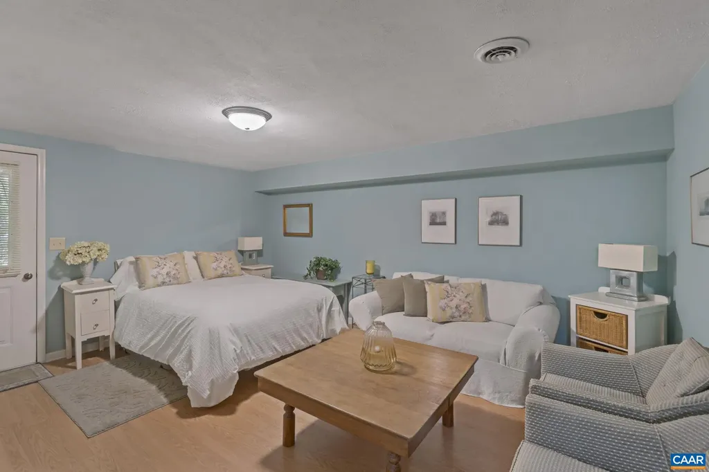 2 Whippoorwill Lane Palmyra VA 22963