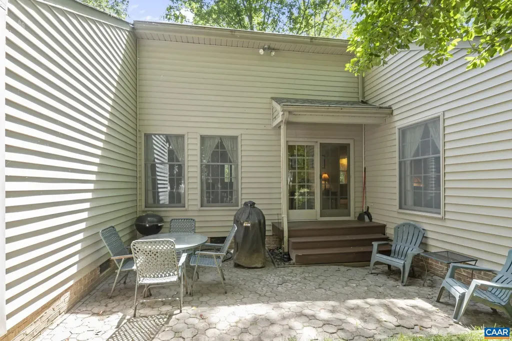 2 Whippoorwill Lane Palmyra VA 22963
