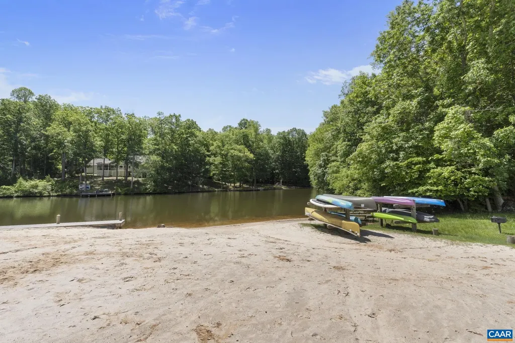 2 Whippoorwill Lane Palmyra VA 22963