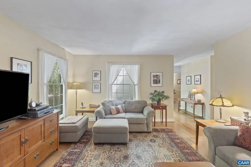 2 Whippoorwill Lane Palmyra VA 22963