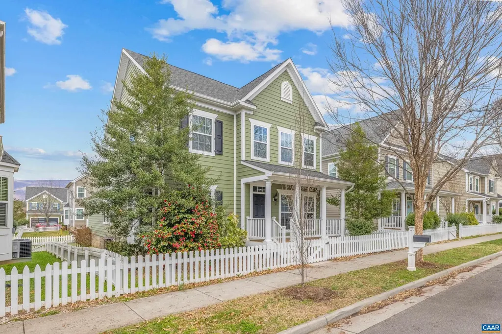 1838 Wickham Place Charlottesville VA 22901