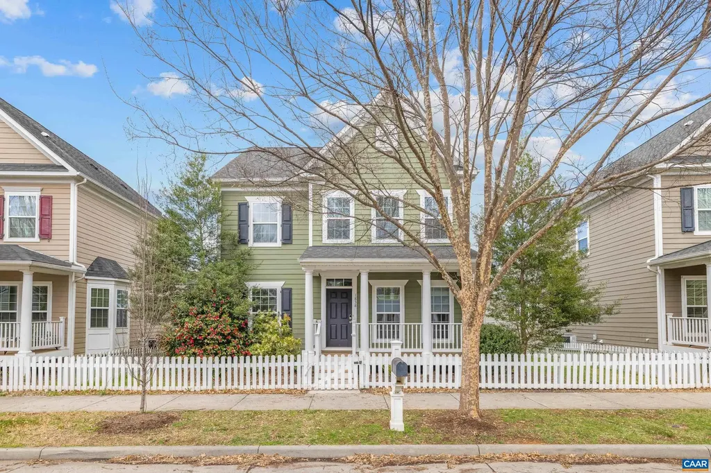 1838 Wickham Place Charlottesville VA 22901