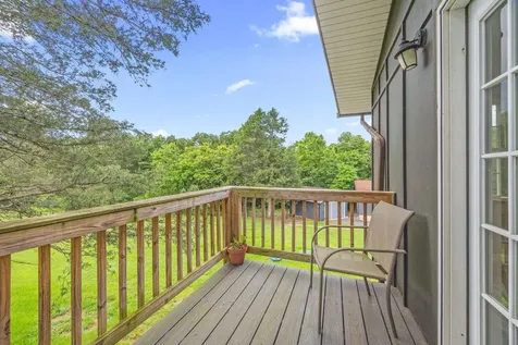 2370 Us Highway 211 W Luray VA 22835