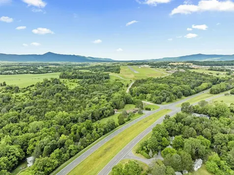 2370 Us Highway 211 W Luray VA 22835