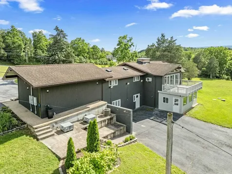 2370 Us Highway 211 W Luray VA 22835