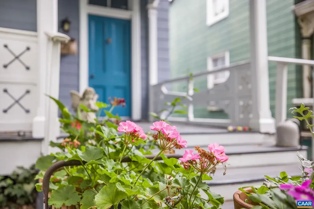 518 1st Street N Charlottesville VA 22902