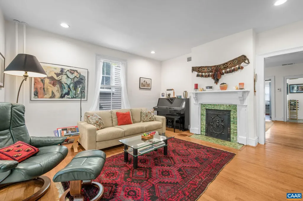 518 1st Street N Charlottesville VA 22902