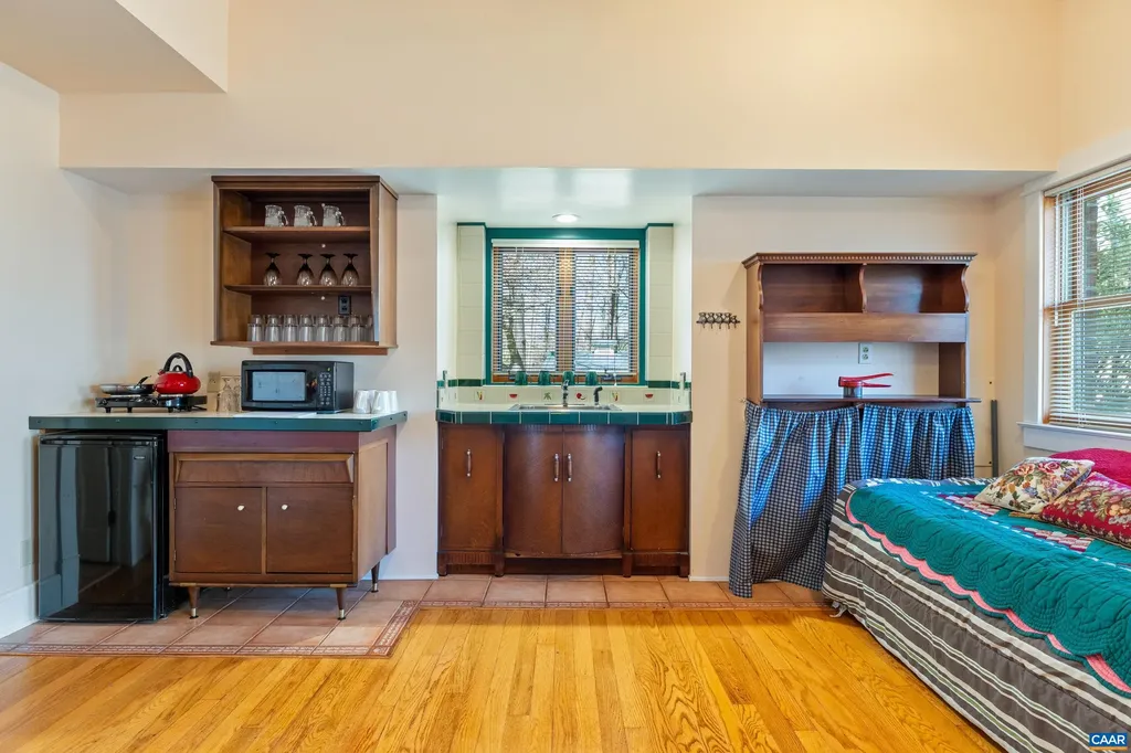 5864 Wyant Lane Charlottesville VA 22903