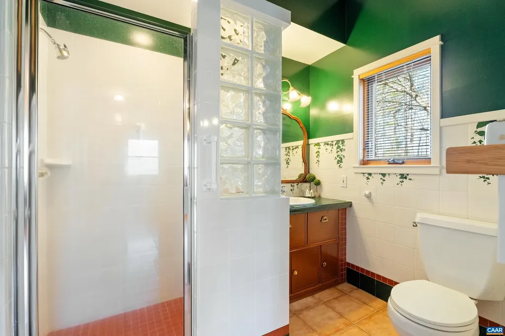 5864 Wyant Lane Charlottesville VA 22903