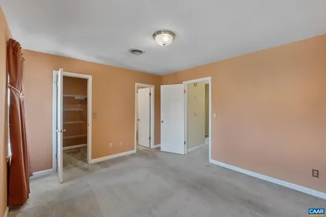940 Huntwood Lane Charlottesville VA 22901