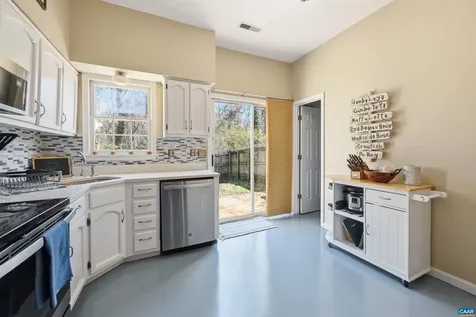 943 Huntwood Lane Charlottesville VA 22901