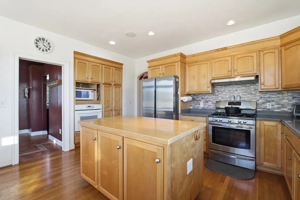 436 Chimney Rock Road Earlysville VA 22936