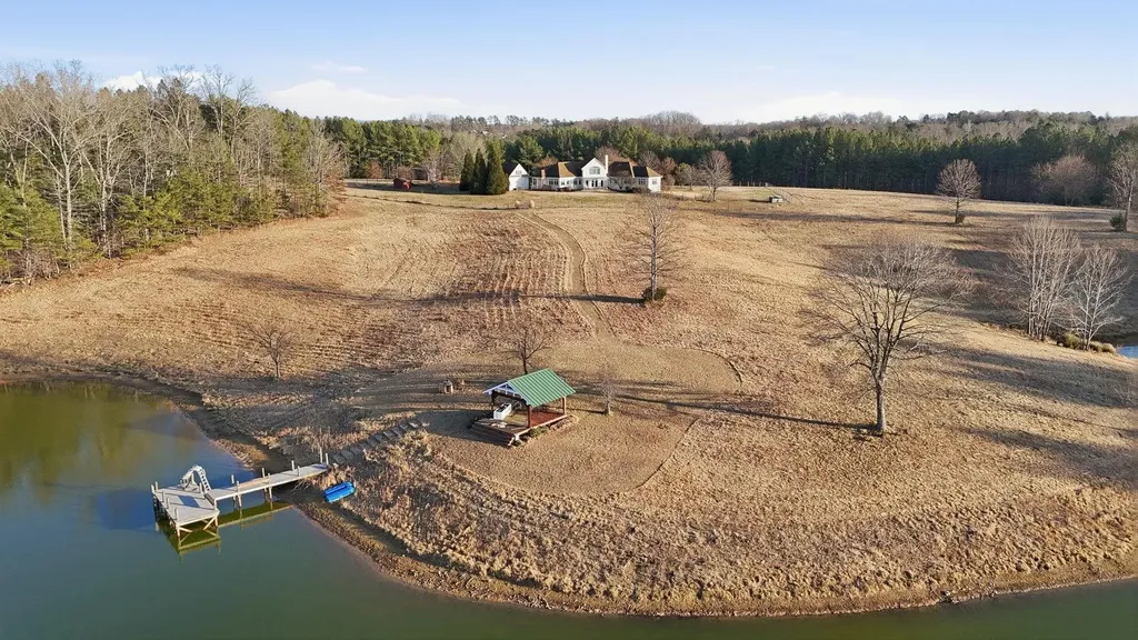 436 Chimney Rock Road Earlysville VA 22936