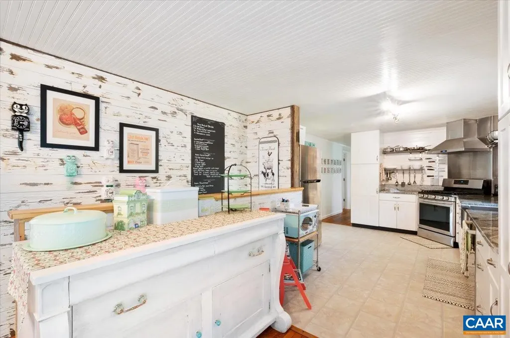 1196 Allen Farm Lane Earlysville VA 22936