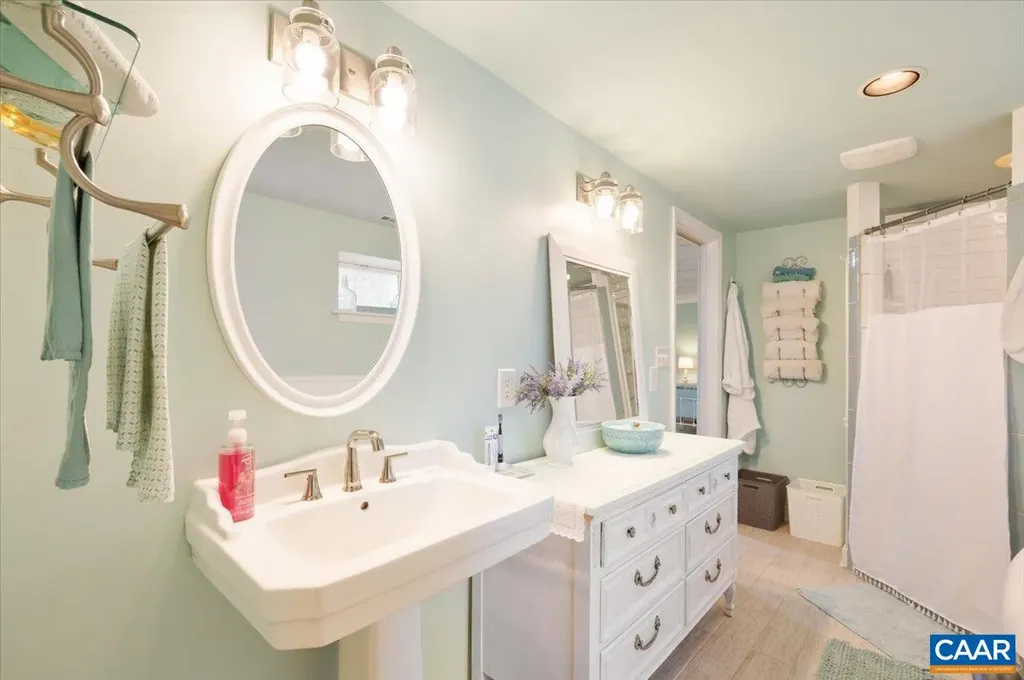 1196 Allen Farm Lane Earlysville VA 22936