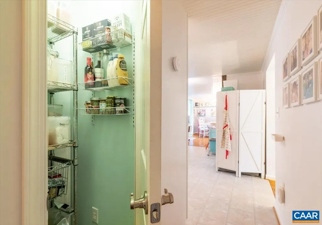 1196 Allen Farm Lane Earlysville VA 22936