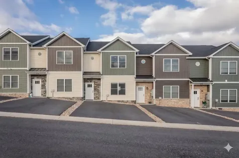 612 Zephyr Drive Rockingham VA 22801