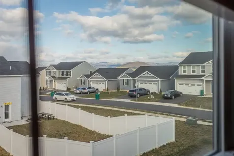 612 Zephyr Drive Rockingham VA 22801