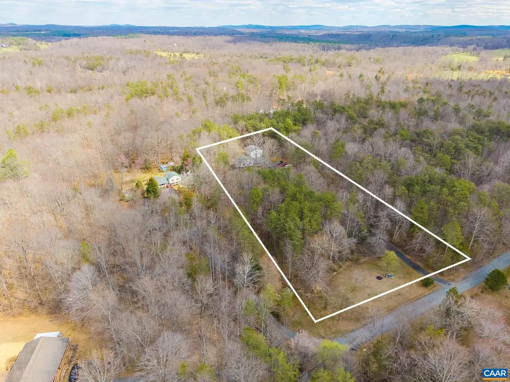 3319 Angus Road Barboursville VA 22923