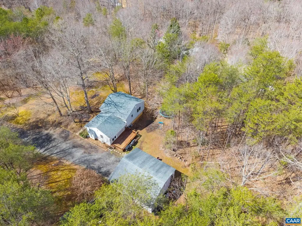 3319 Angus Road Barboursville VA 22923