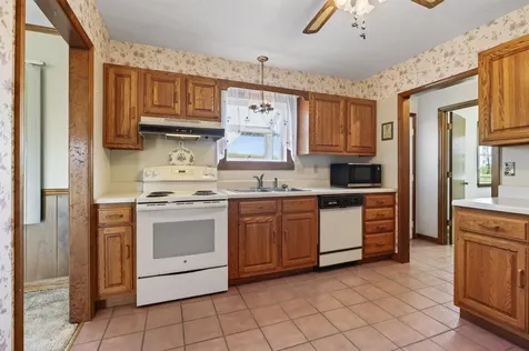 36 Skyline Avenue Stuarts Draft VA 24477