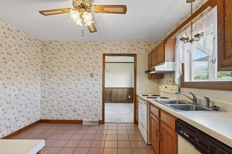 36 Skyline Avenue Stuarts Draft VA 24477