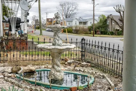 309 Virginia Avenue Shenandoah VA 22849