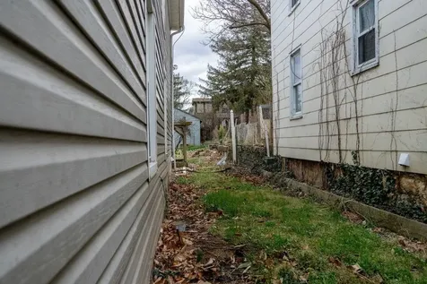 309 Virginia Avenue Shenandoah VA 22849