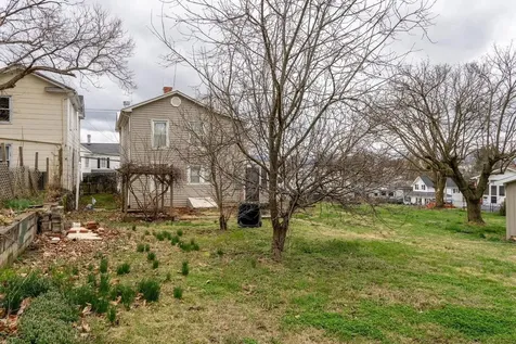 309 Virginia Avenue Shenandoah VA 22849
