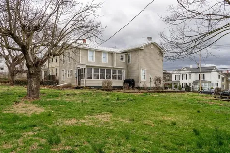309 Virginia Avenue Shenandoah VA 22849