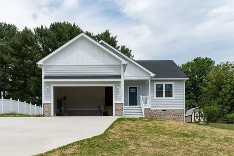 116 Fox Hill Drive Staunton VA 24401