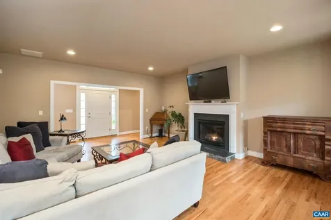 612 London Court Ruckersville VA 22968