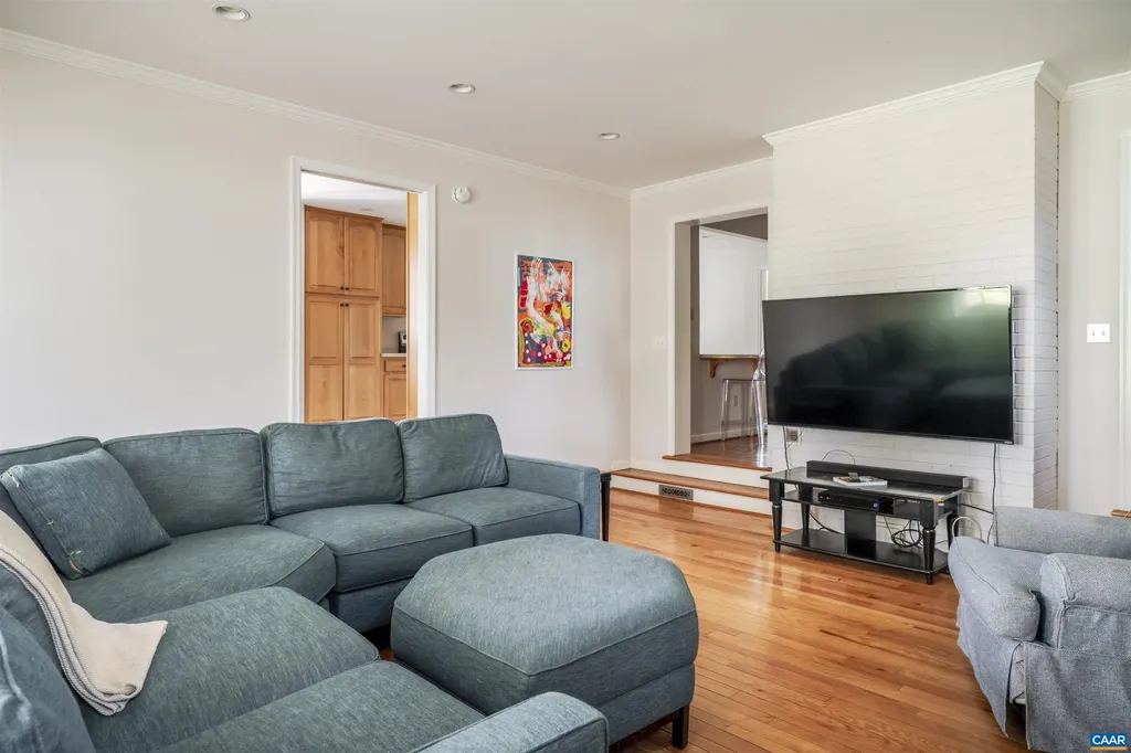 2750 Leeds Lane Charlottesville VA 22903