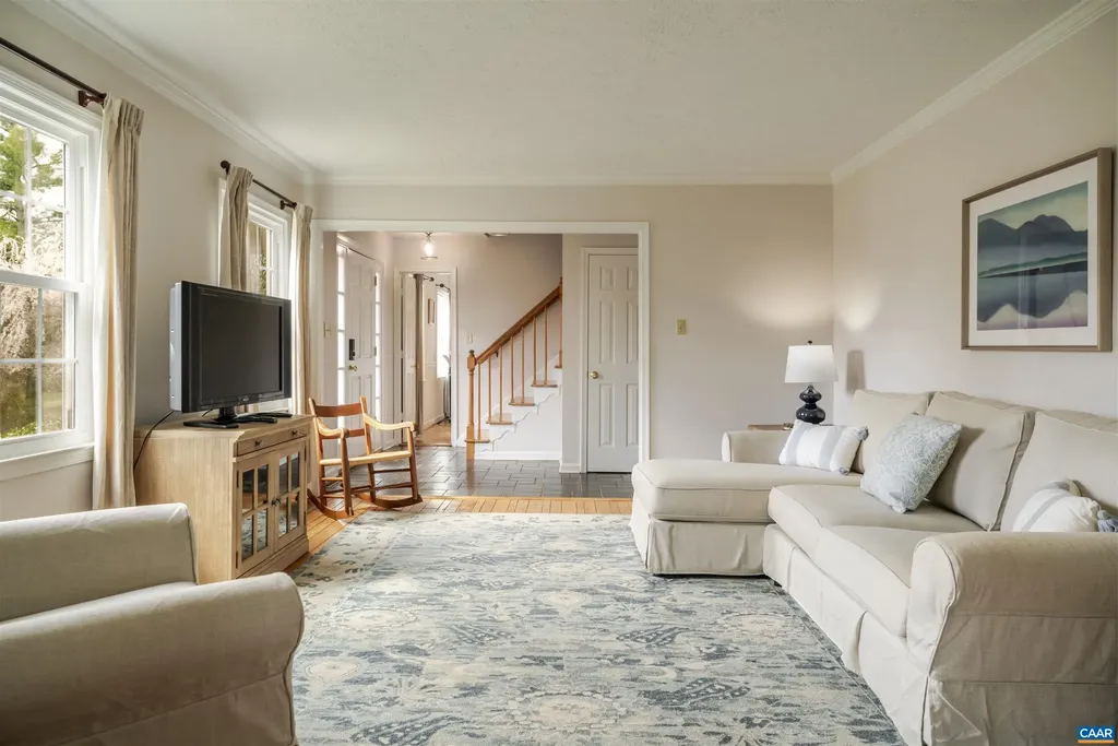 2750 Leeds Lane Charlottesville VA 22903