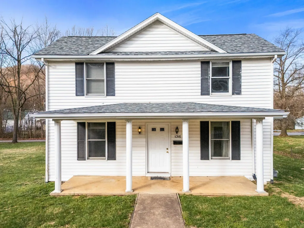 1316 Main Street E Waynesboro VA 22980