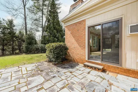 311 Gloucester Road Charlottesville VA 22901
