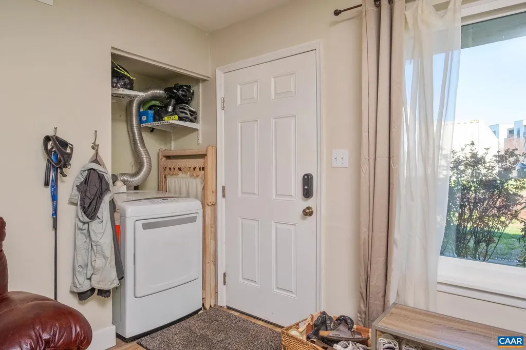 1908 Inglewood Drive Charlottesville VA 22901