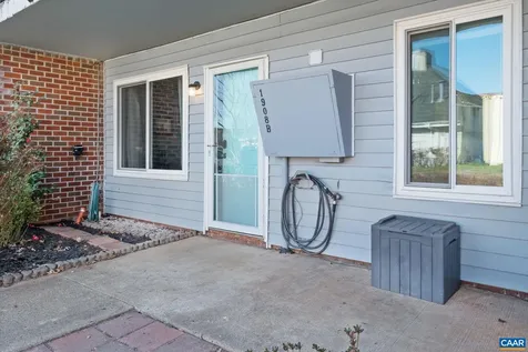 1908 Inglewood Drive Charlottesville VA 22901
