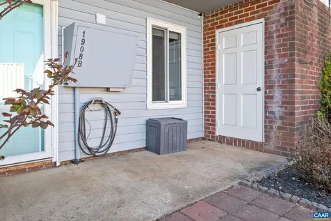 1908 Inglewood Drive Charlottesville VA 22901