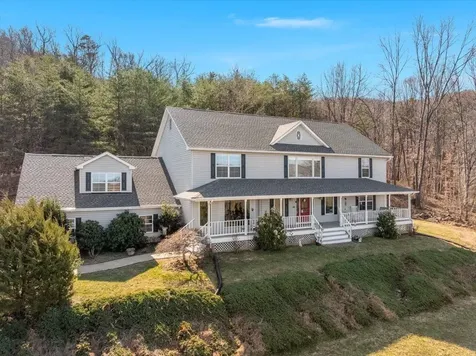 209 Park Ridge Court Front Royal VA 22630