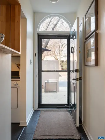 1614 Garden Court Charlottesville VA 22901