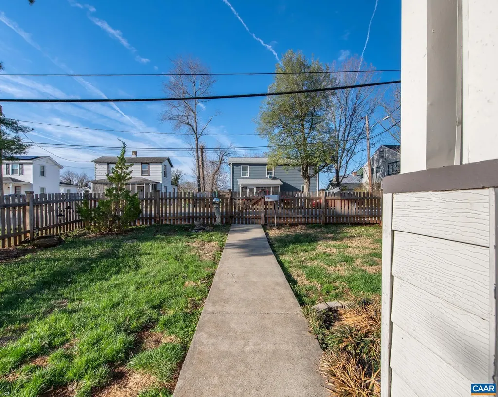 817 Henry Avenue Charlottesville VA 22903